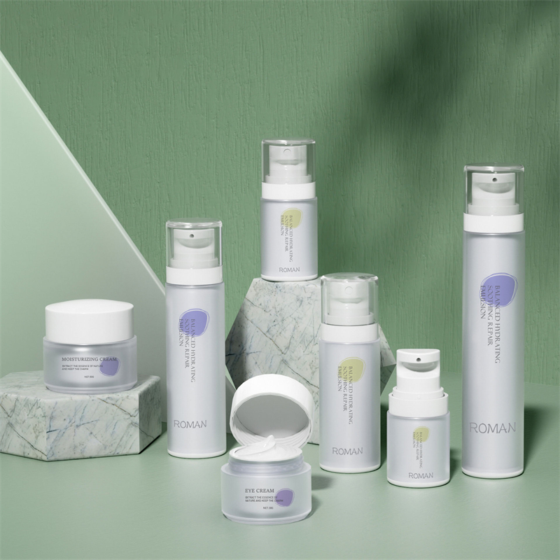 30ml 40ml 60ml 100ml Alba Pearlescent AS Cosmetic Pump Utrem Nova Materia Plastic Pro Face Cream Spray Aqua Lotion Can Packaging 30ml 40ml 60ml 100ml Alba Pearlescent AS Cosmetic Pump Utrem Nova Materia Plastic Pro Face Cream Spray Aqua Lotion Can Packaging