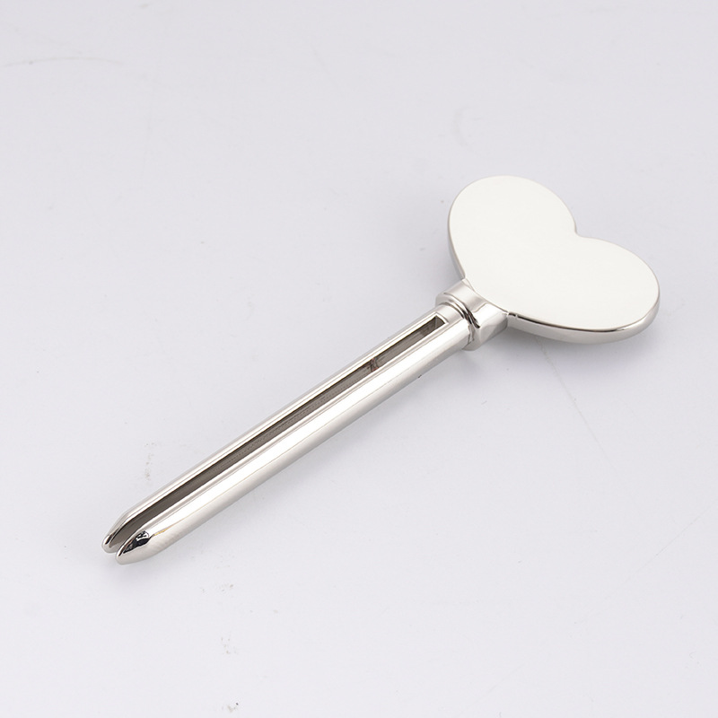 Metallum Toothpaste Dispensator Facial Cleanser Toothpaste Tube Squeezer Key Shape Cosmetics Tube Squeezer