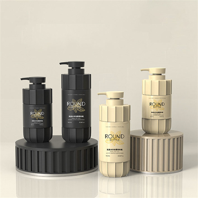 Matte Black 550 ml 600 ml 700 ml 750ml Pet Plastic Strip Creber Wall Plastic Lotion Pump Bottle For Cleaner Suncream Shampoo Shower Gel